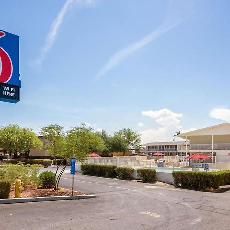 Motel 6-Youngtown, Az - Phoenix - Sun City المظهر الخارجي الصورة